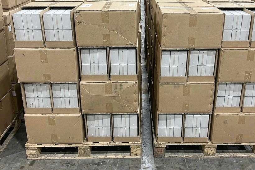 Bulk Distribution for IQOS kits — container load