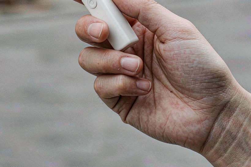 Buyer's Guide to IQOS e-liquid — small parcel