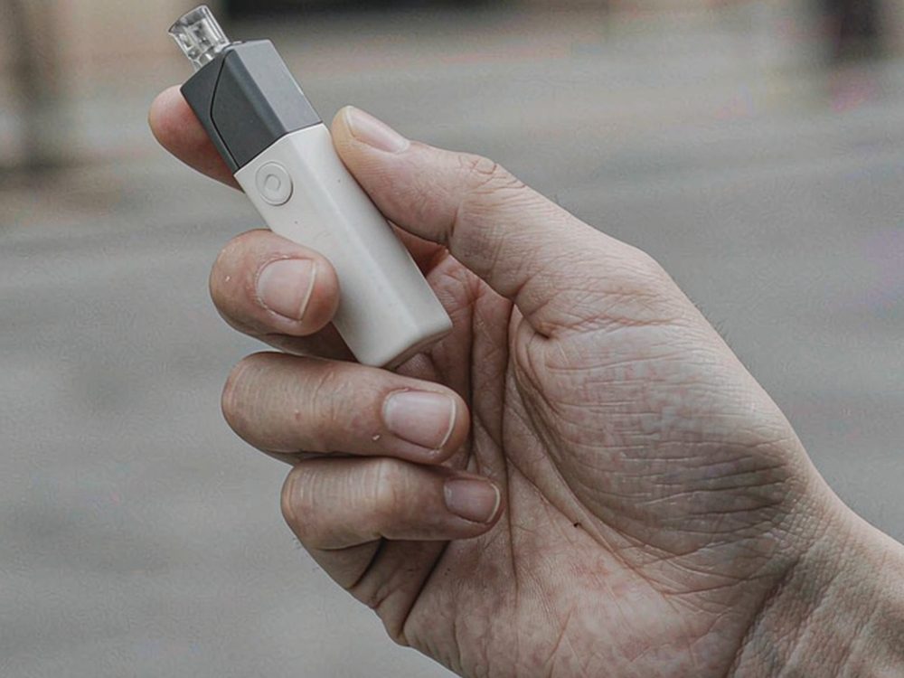 Buyer's Guide to IQOS kits — no minimum MOQ