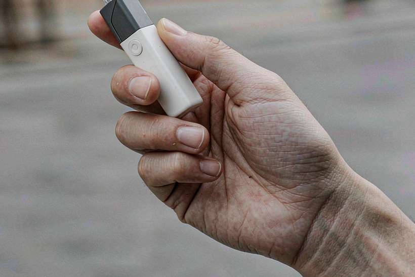 Buyer's Guide to IQOS kits — Spring catalog