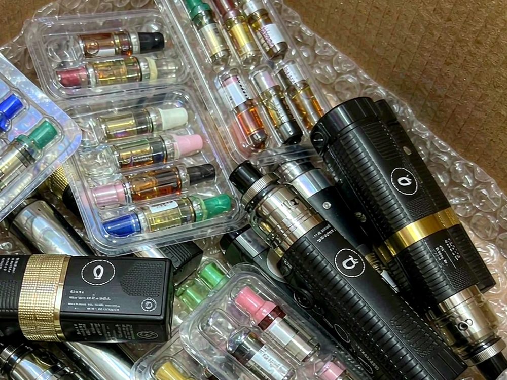Checklist for IQOS accessories — budget tier