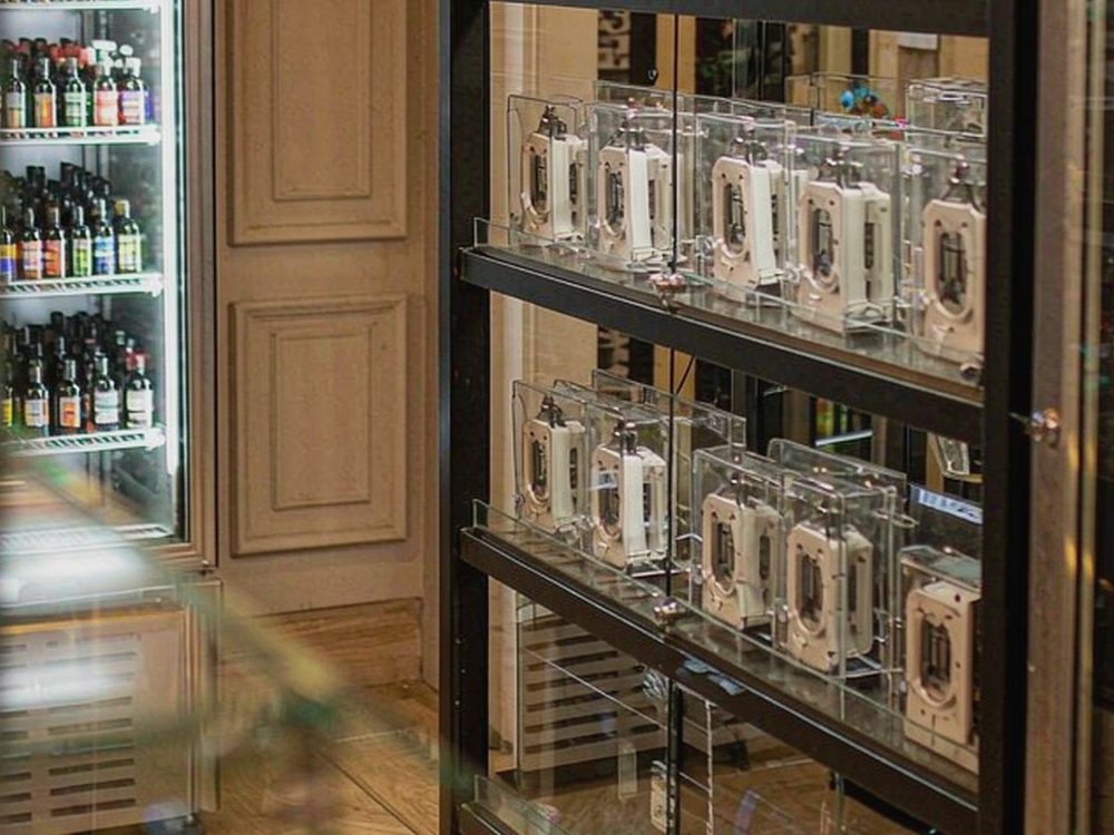 Comparison of IQOS accessories Suppliers — for resellers