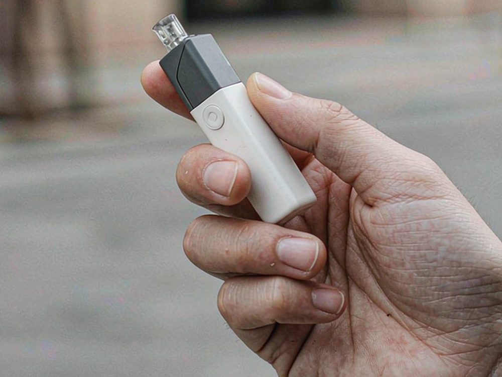 Comparison of Latvia IQOS Suppliers — bulk case