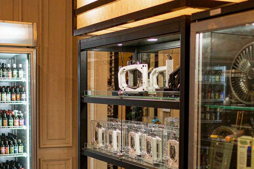 Device Catalog for IQOS accessories — bulk case