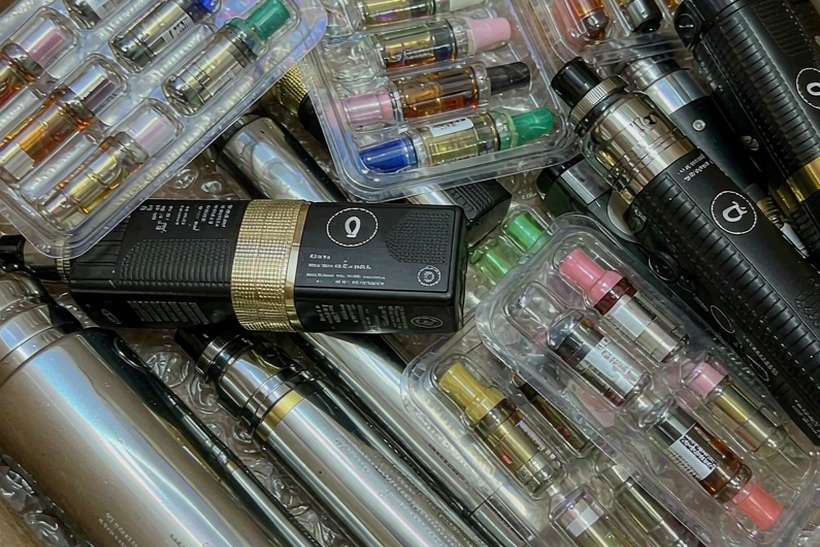 Device Catalog for IQOS tanks — small parcel