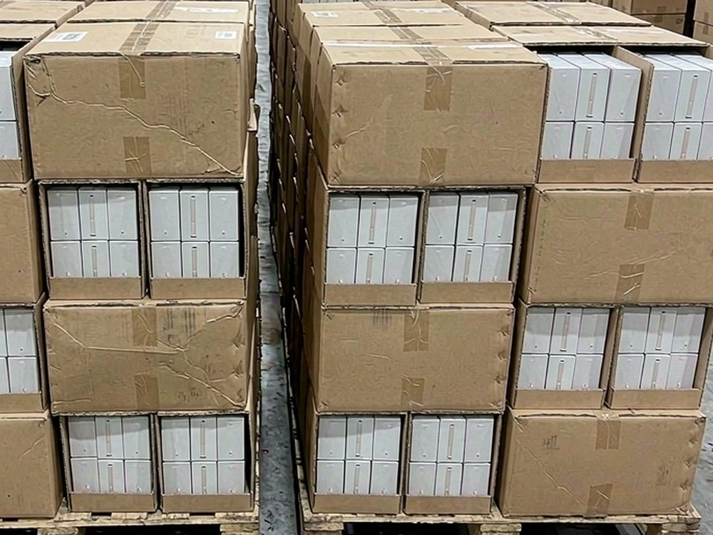 How to Store Latvia IQOS — bulk case