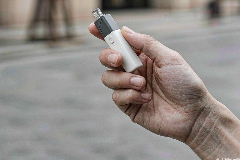 Margins on IQOS accessories — OEM available