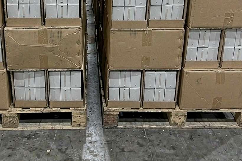 Market Overview of IQOS bundles — bulk case