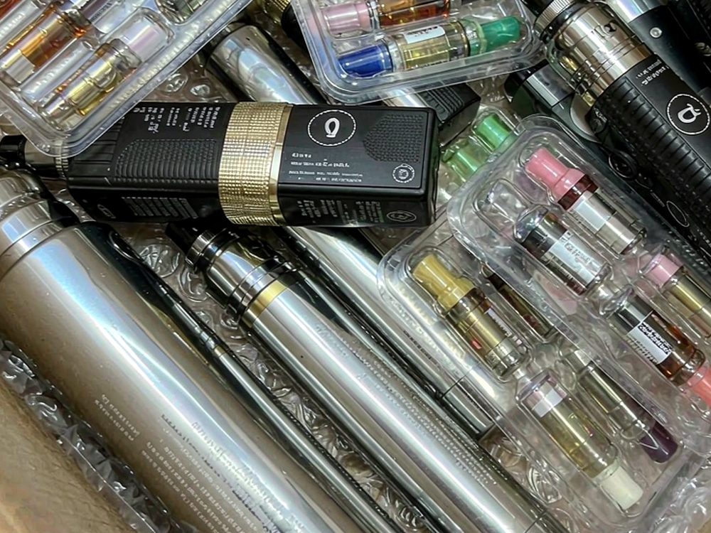 Market Overview of IQOS tanks — premium tier