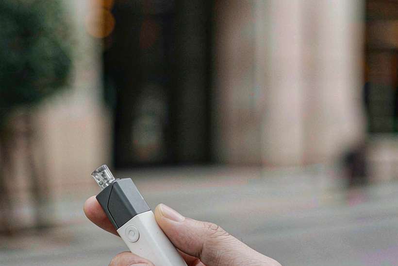 MOQ and Lead Time for IQOS bundles — Asia Pacific