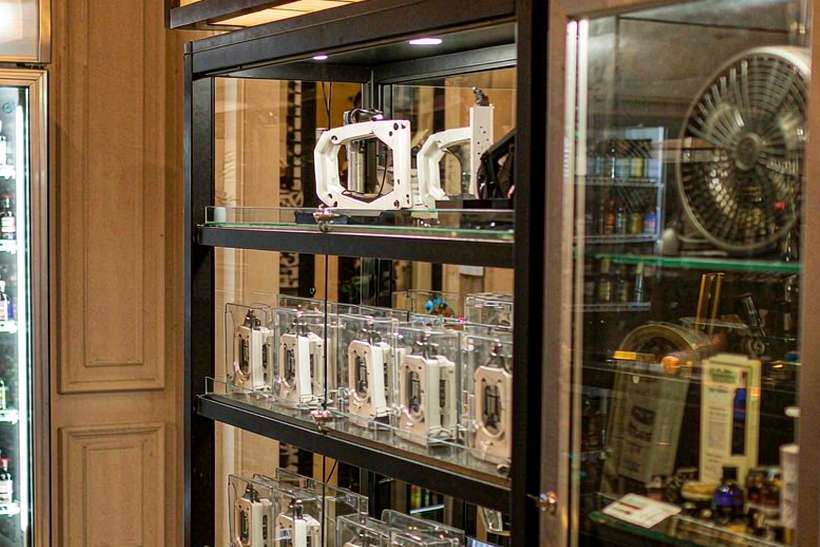 MOQ and Lead Time for IQOS products in Latvia — Autumn stock