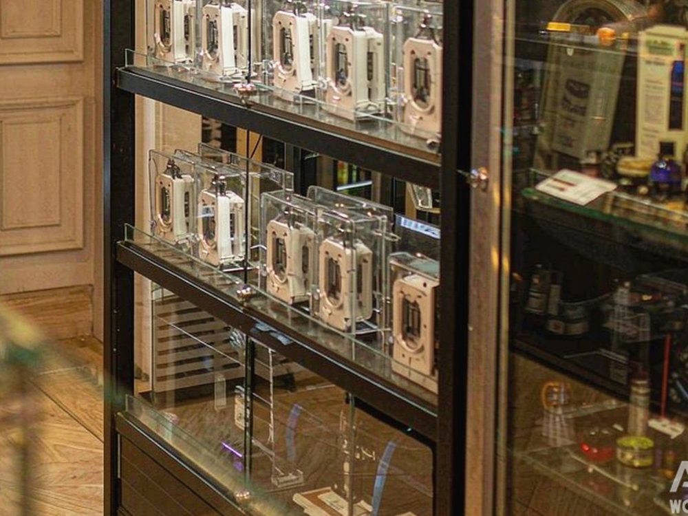Regional Review of IQOS hardware — budget tier