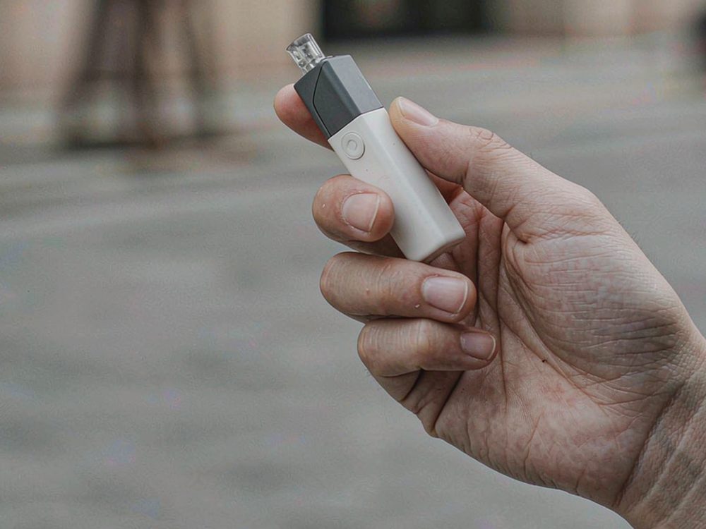 Reseller Guide to IQOS kits — premium tier