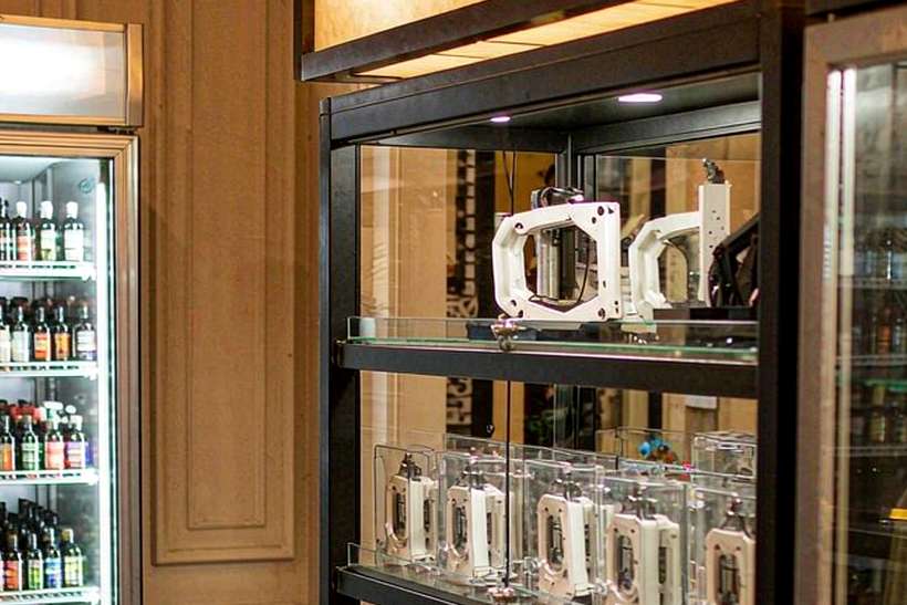 Restocking IQOS hardware — Spring catalog
