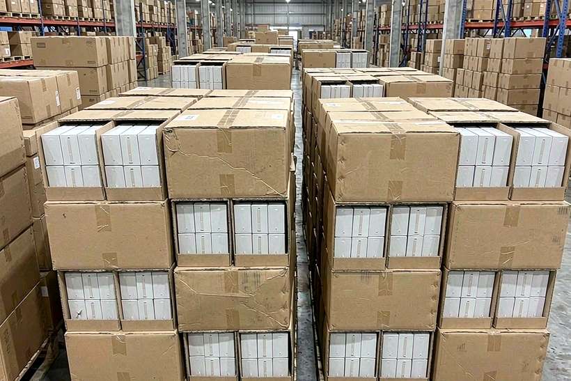 Restocking IQOS mods — container load
