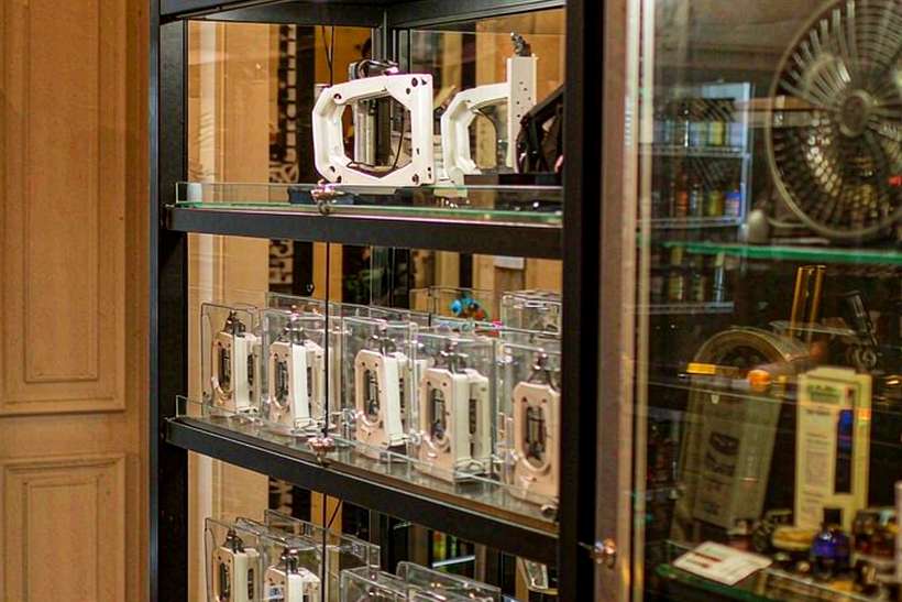 Restocking IQOS tanks — Asia Pacific