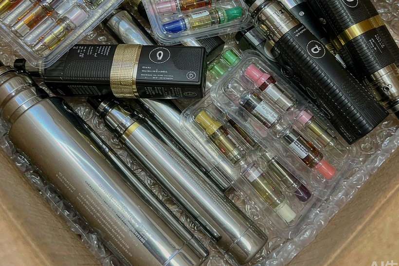 Restocking IQOS tanks — small parcel