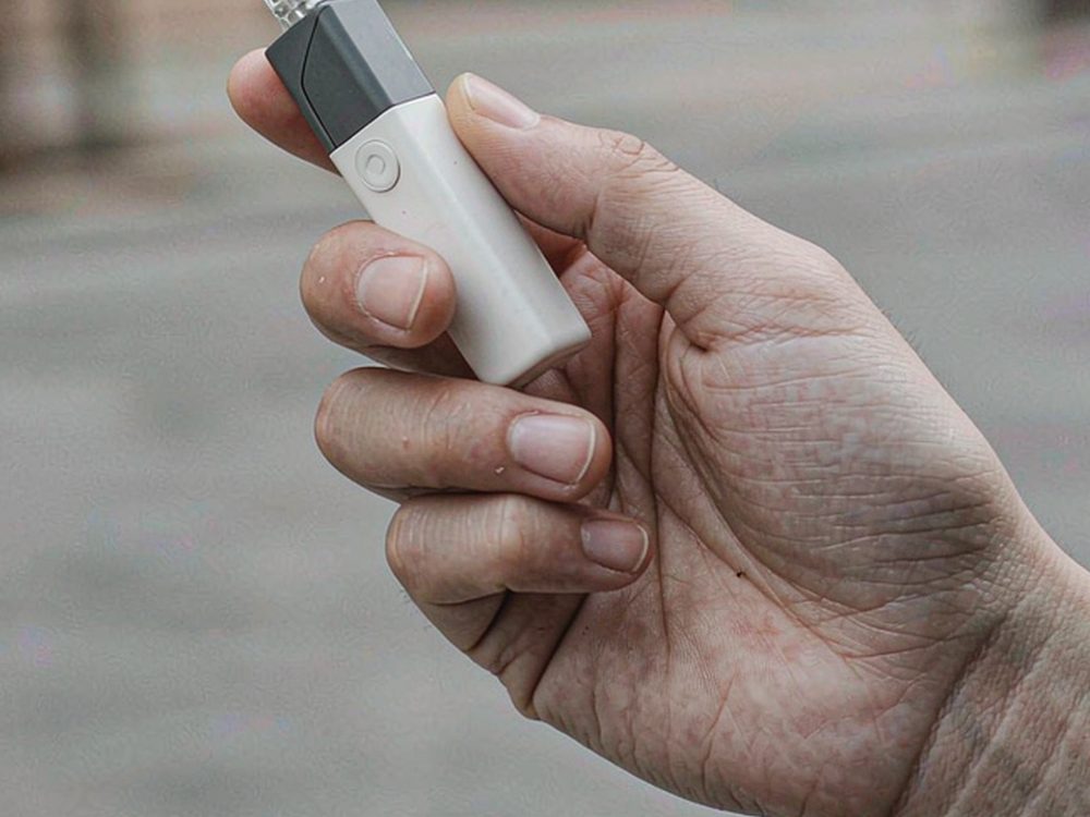 Restocking Latvia IQOS — premium tier