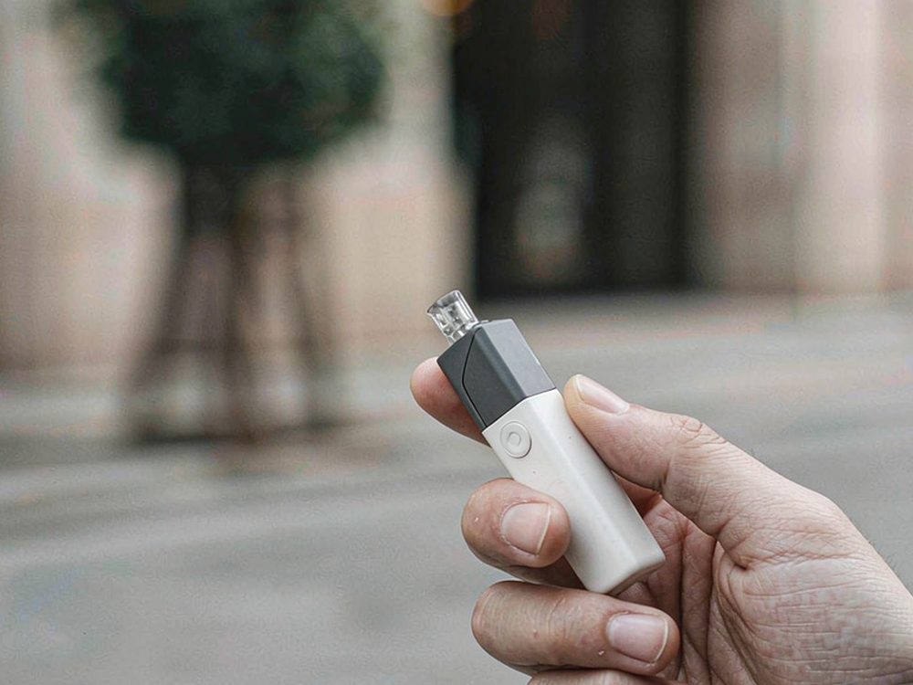 Sourcing Report on IQOS hardware — with fast shipping