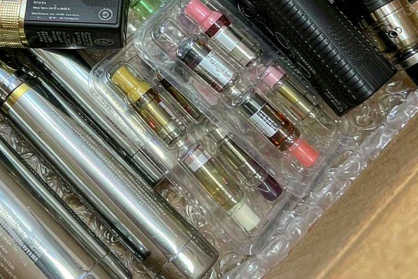 Starter Kit Guide for IQOS e-liquid — small parcel