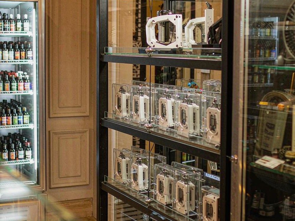 Trend Report on IQOS hardware — new arrivals