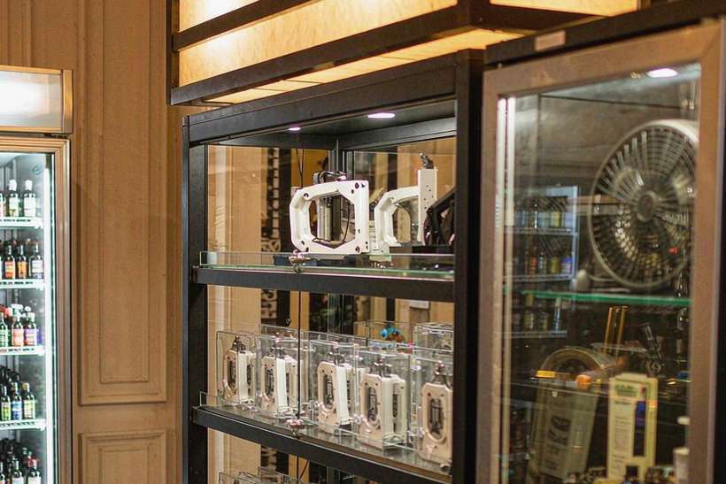Trend Report on IQOS kits — limited batch