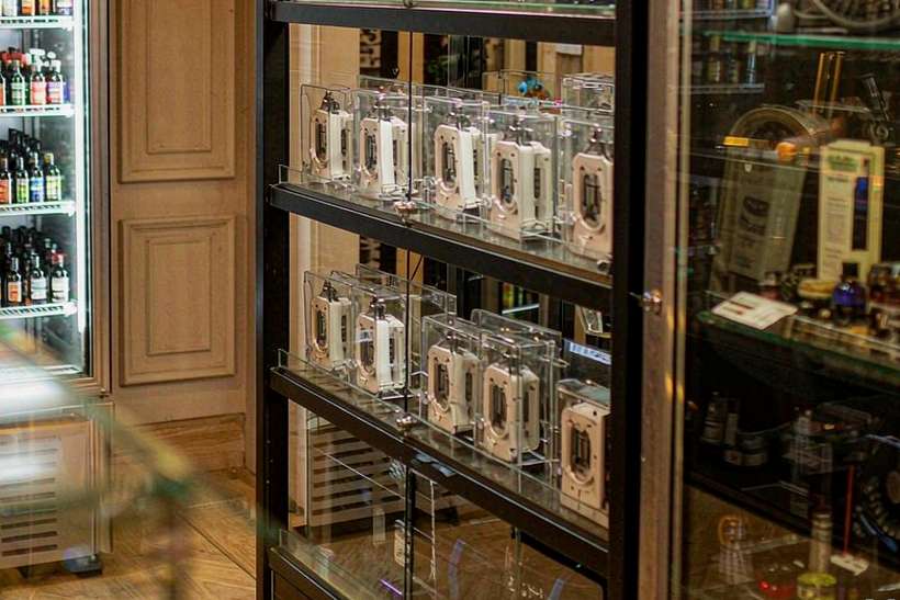 Warehouse Options for IQOS disposables — Middle East