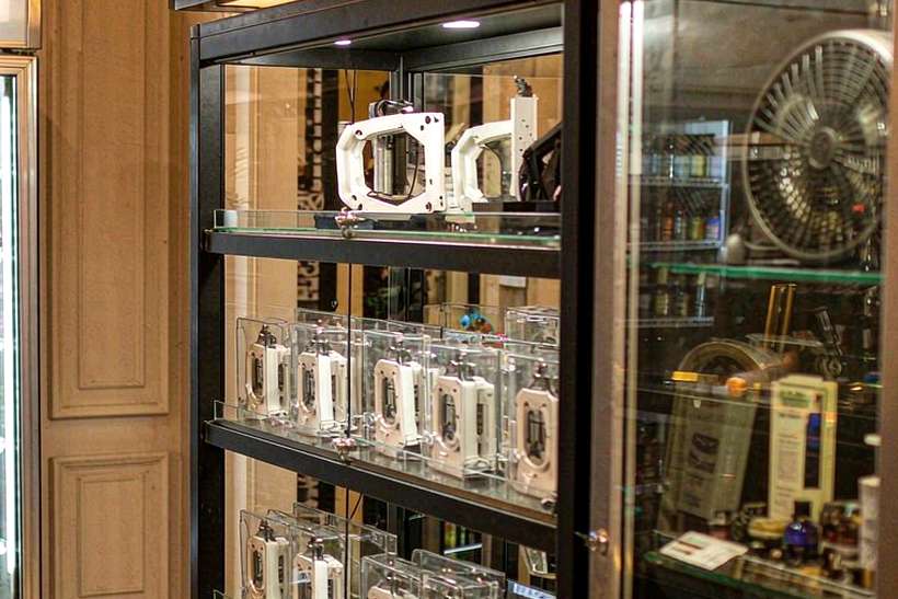 Warehouse Options for IQOS tanks — Asia Pacific