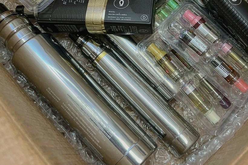 Warehouse Options for IQOS tanks — ODM ready