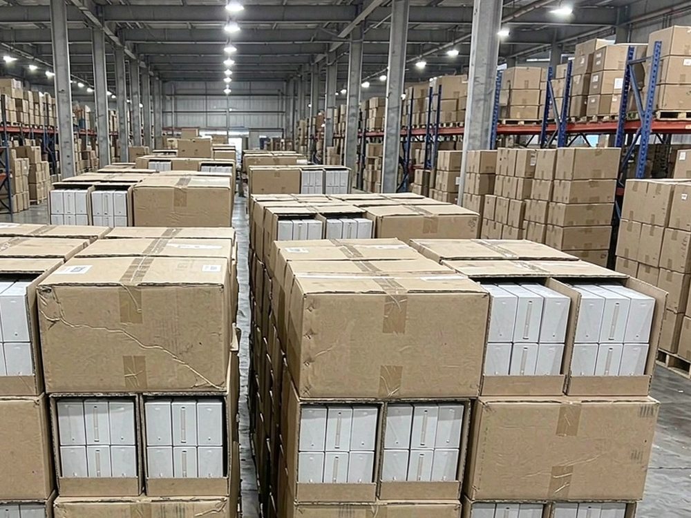 Warehouse Options for IQOS tanks — premium tier