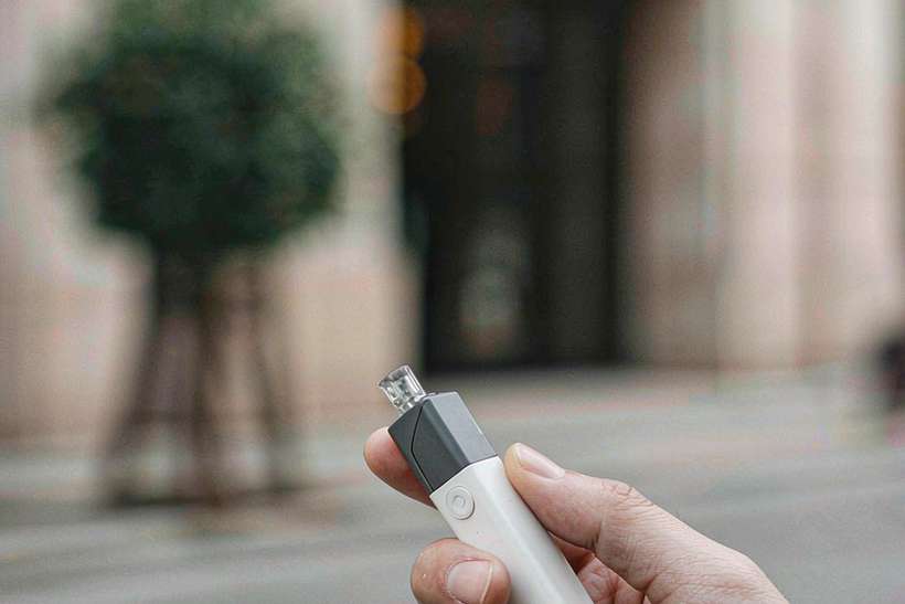Warranty Notes for IQOS tanks — Middle East